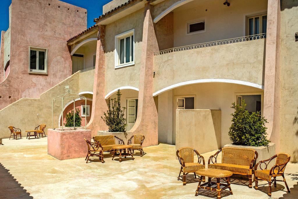 Omu Axiu Hotell Orroli Exteriör bild